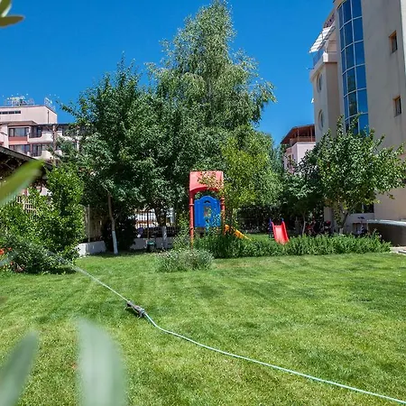 Hotel Central فندق ساني بيتش